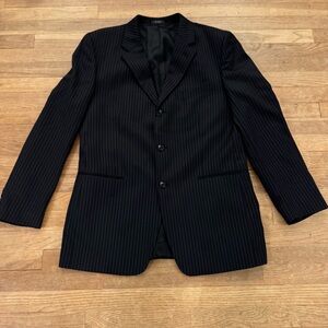 Joan New York 100% wool black gray pinstripe three button blazer size 44
 b28